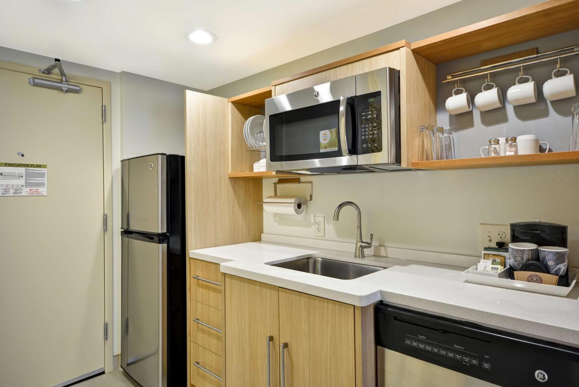 Home2 Suites By Hilton Decatur Ingalls Harbor Esterno foto